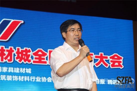 市委常委、常務(wù)副市長賴澤華出席并推介河源的發(fā)展優(yōu)勢 副本